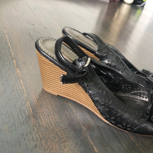 AE | SHOES - Picture 2 of 3